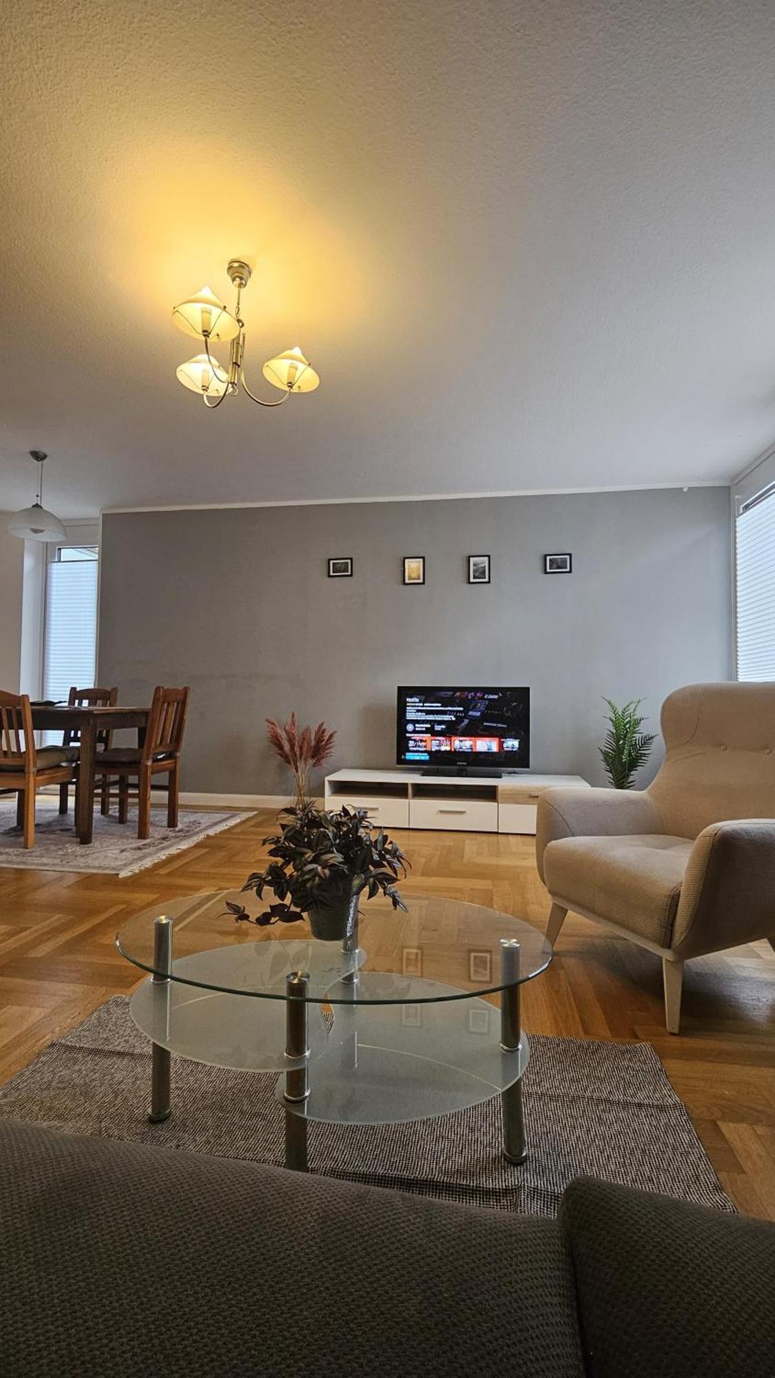 80 M2 Moderne Und Zentrale Wohnung In Hannover Mit Eigenem Parkplatz Kültér fotó